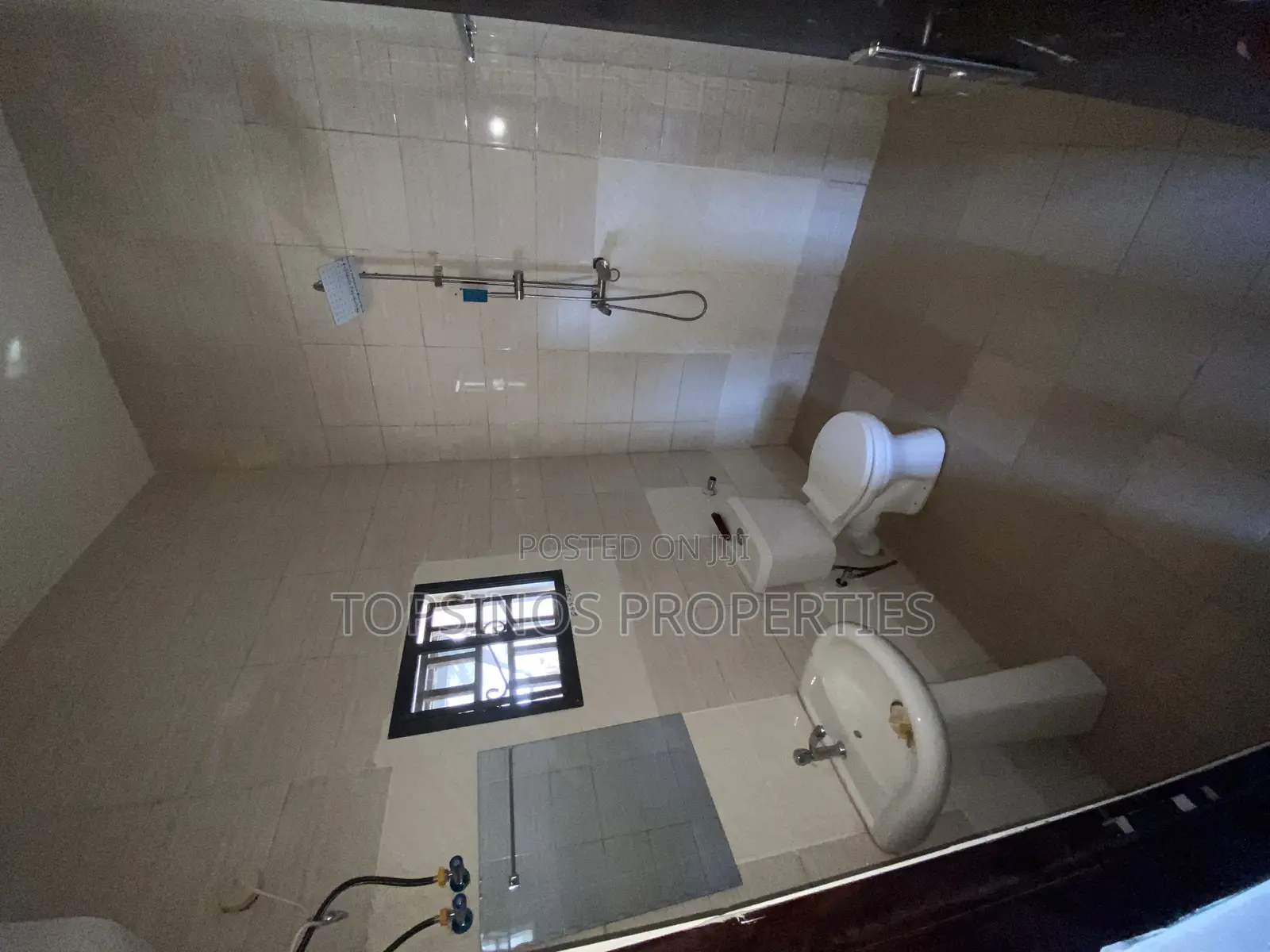2bdrm Block of Flats in Dawaki for rent in Dawaki
