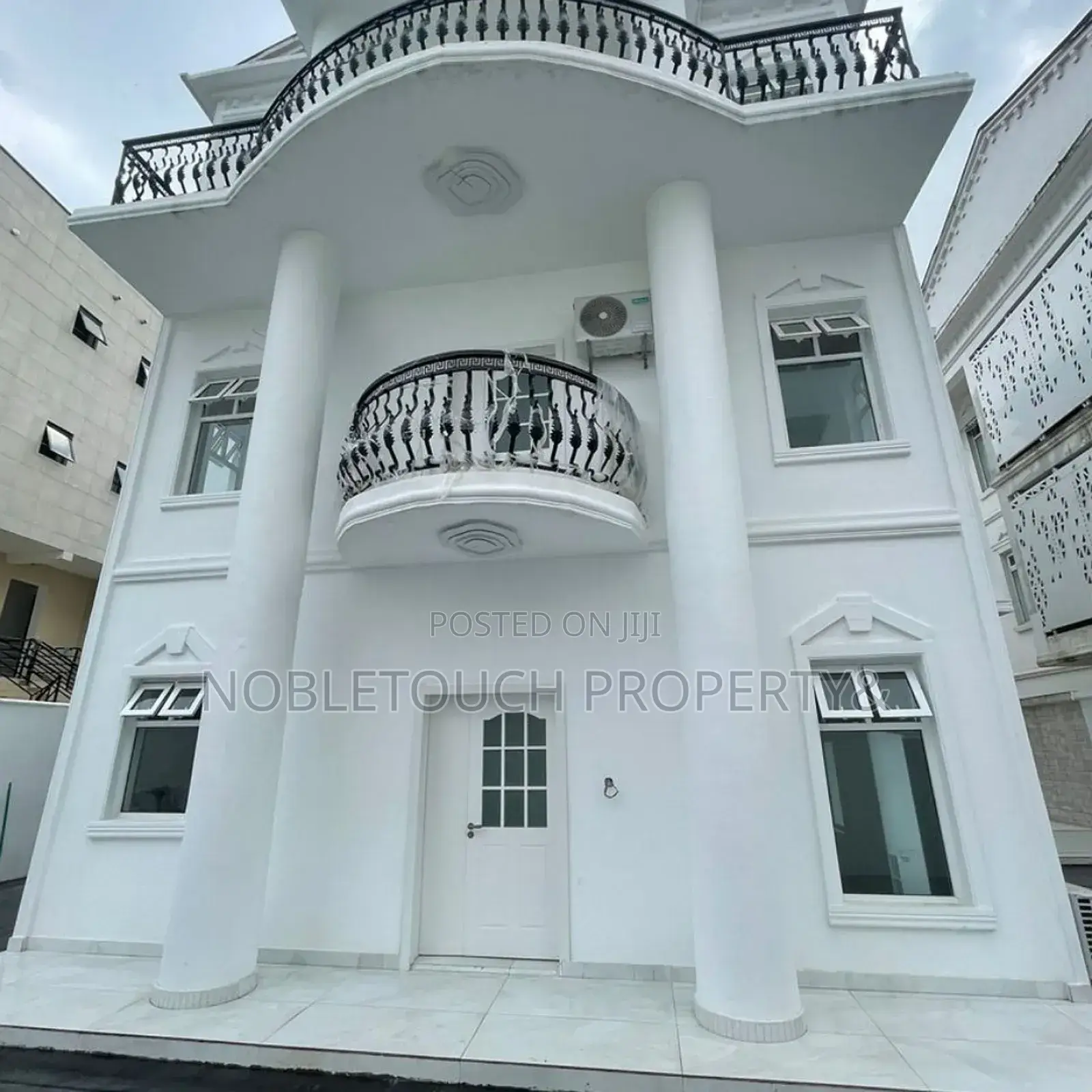 Furnished 4bdrm Duplex in Ikoyi Lagos, Banana Island for sale in Banana Island