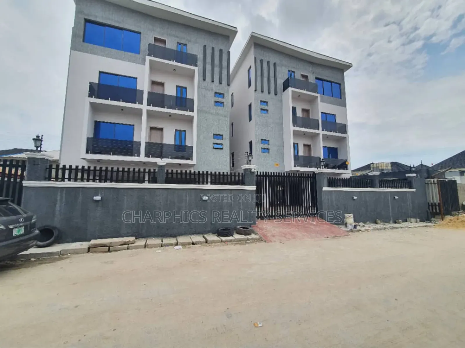3bdrm Apartment in Ikate for sale in Ikate
