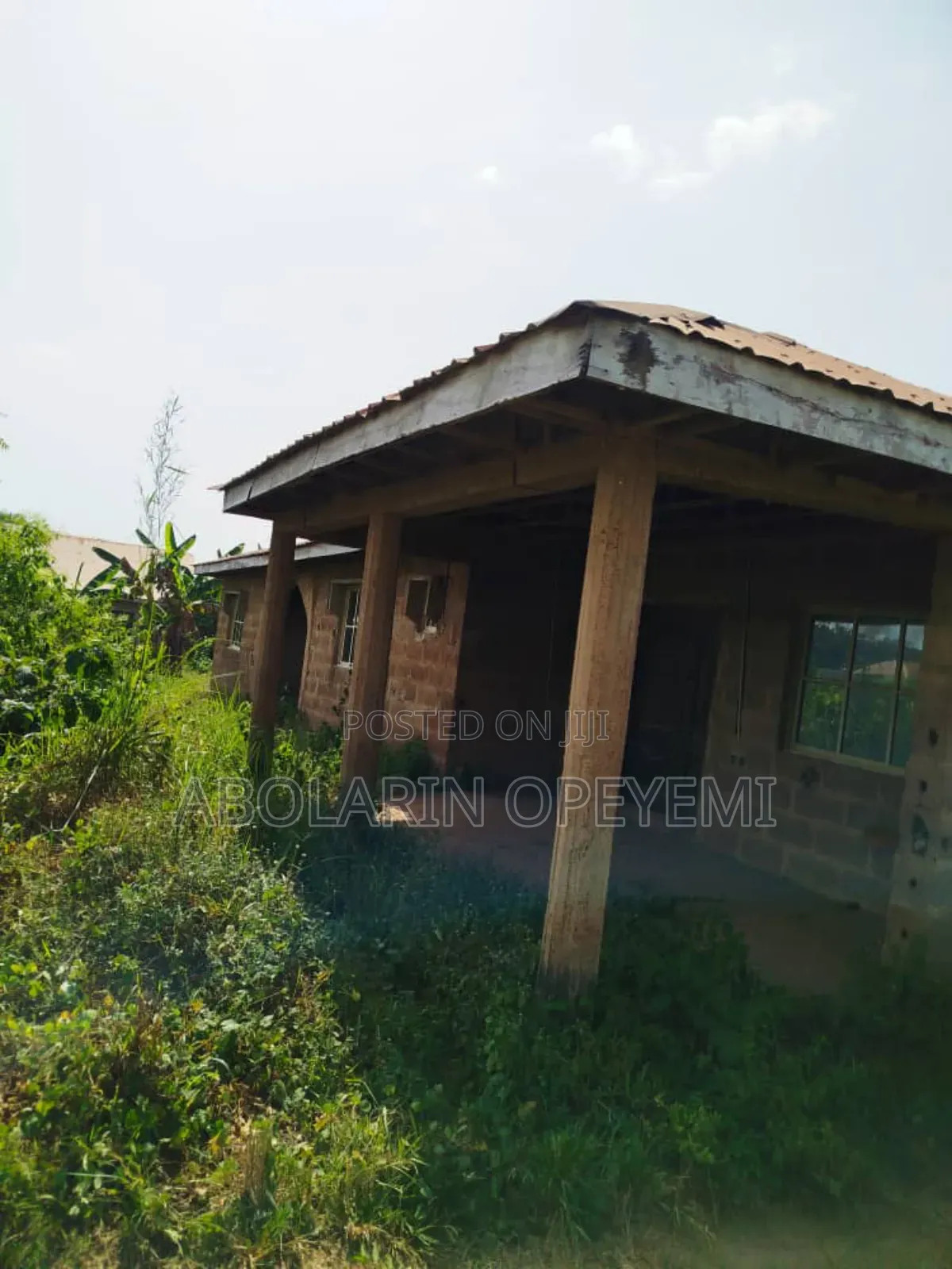 3bdrm Bungalow in Mercy Estate, Abeokuta South for sale in Abeokuta South