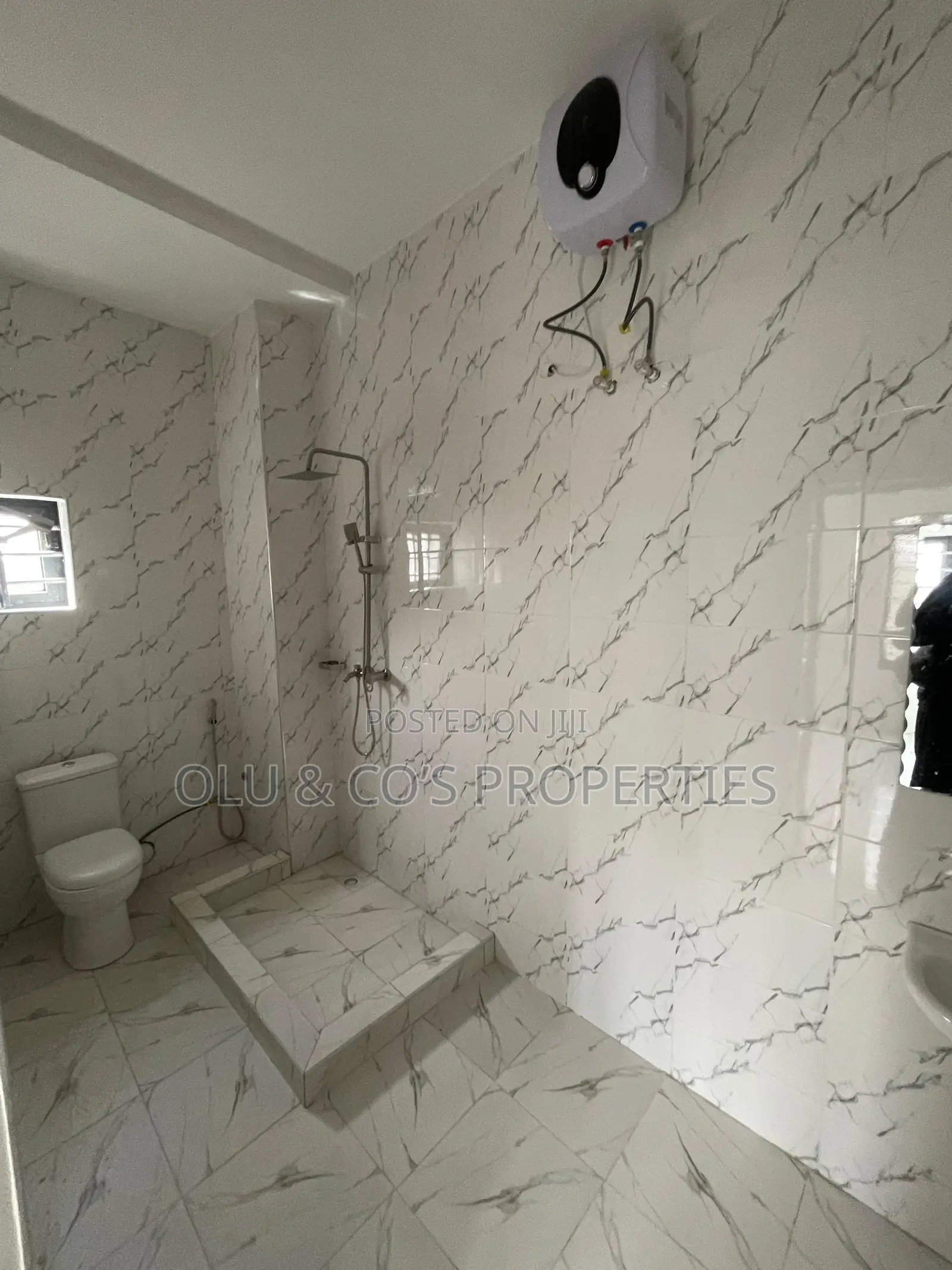 2bdrm Block of Flats in Life Camp By Berger for sale in Life Camp