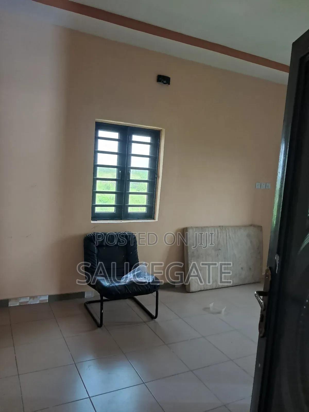 2bdrm Apartment in Diamond  Estate  for rent in Abule Ado