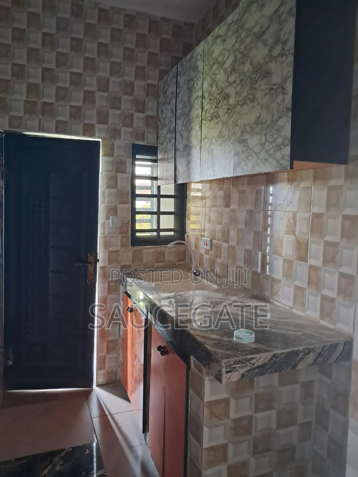 2bdrm Apartment in Diamond  Estate  for rent in Abule Ado