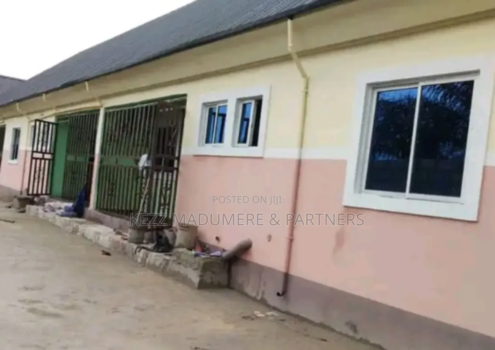 6bdrm Block of Flats in Igwuruta , Port for sale in Port-Harcourt