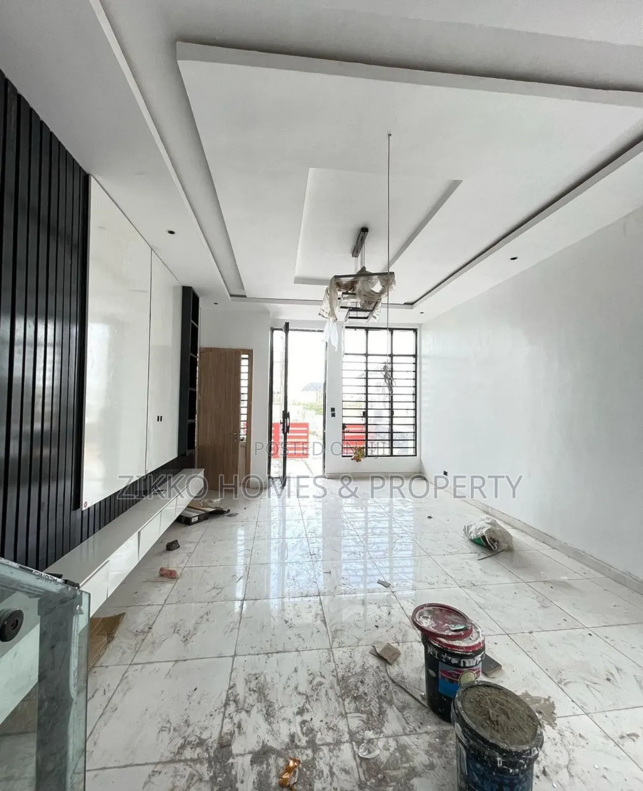 4bdrm Duplex in Ikota for sale in Ikota