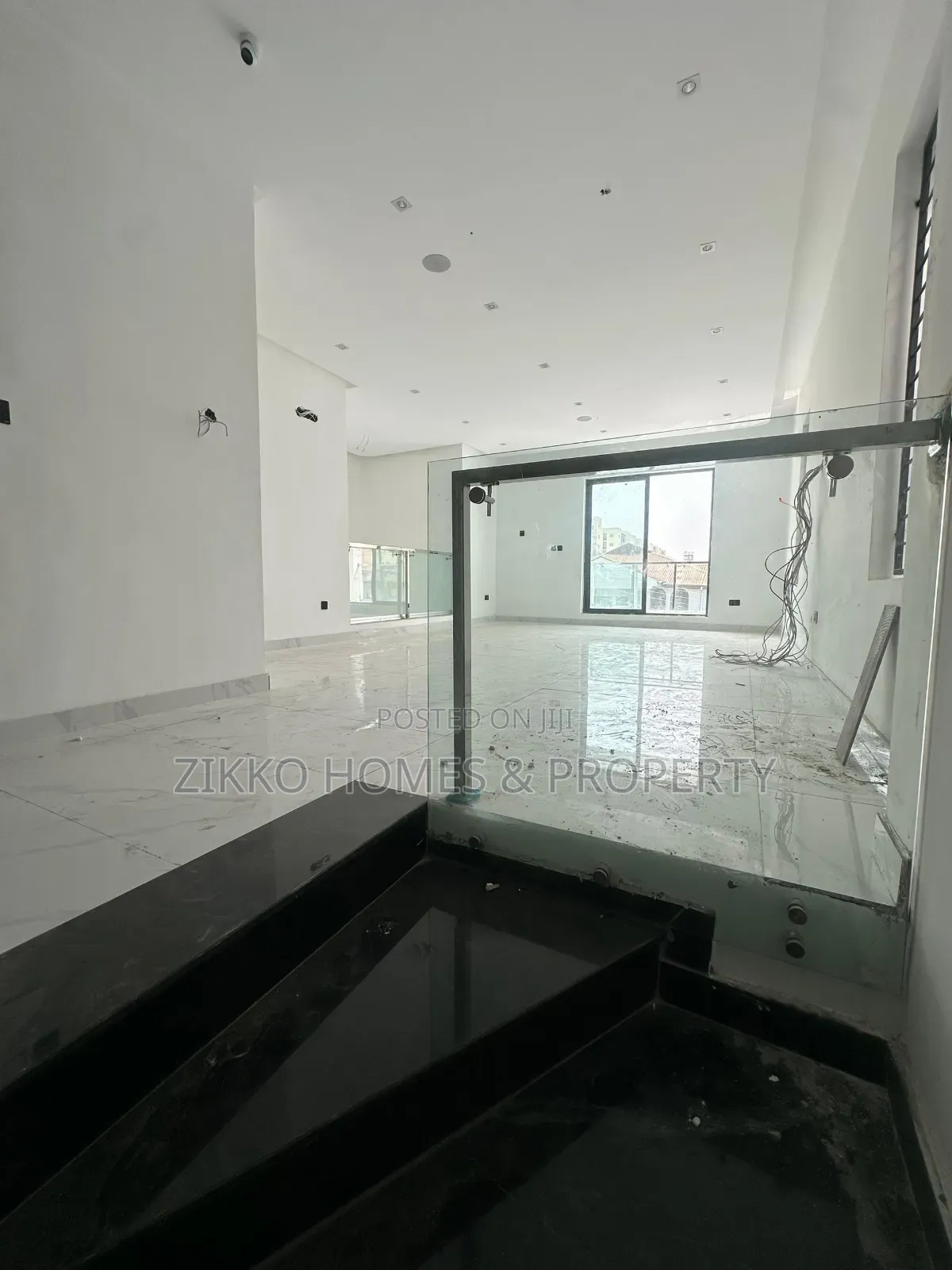 4bdrm Duplex in Lekki for sale in Lekki