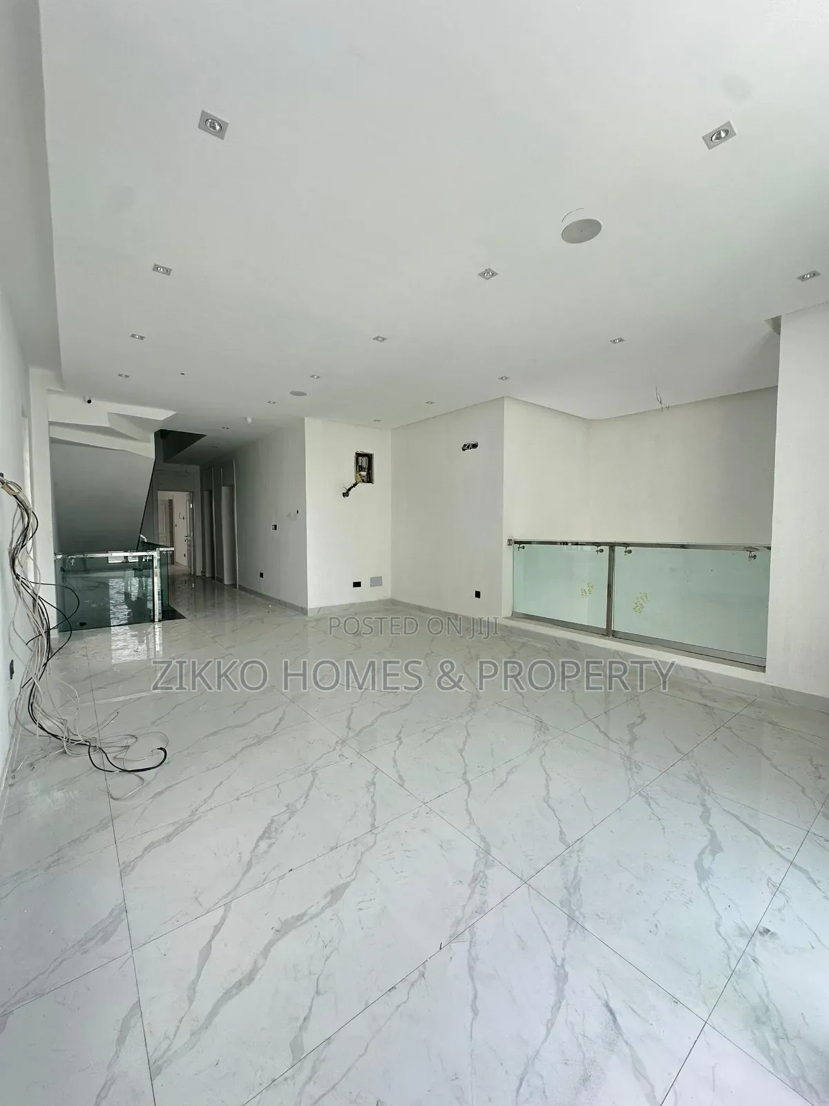 4bdrm Duplex in Lekki for sale in Lekki