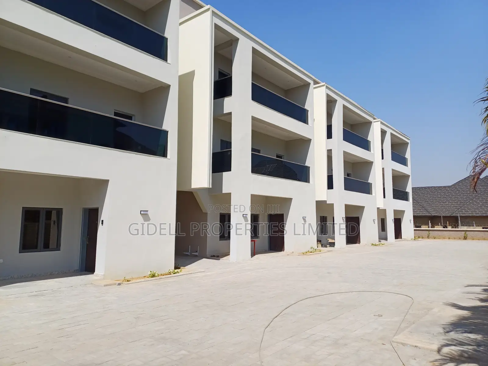 5bdrm Townhouse / Terrace in Wuye for rent in Wuye