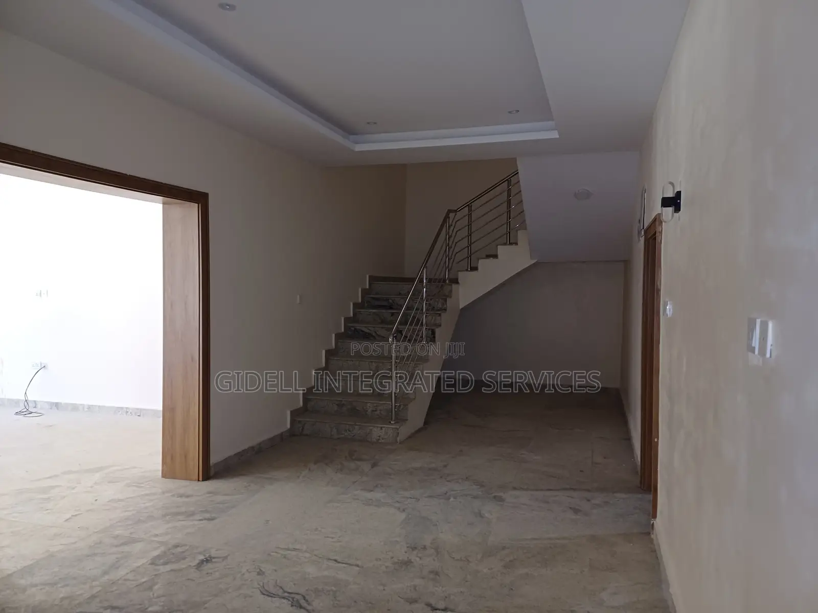 5bdrm Townhouse / Terrace in Wuye for rent in Wuye