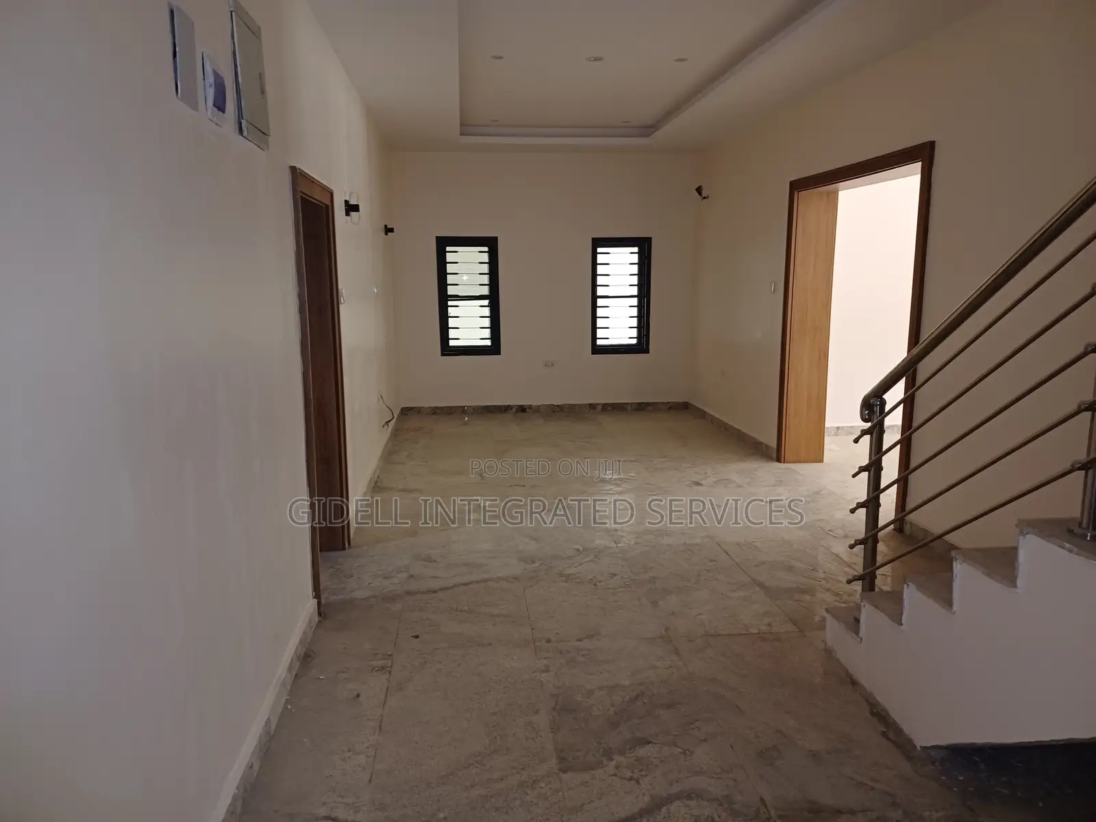 5bdrm Townhouse / Terrace in Wuye for rent in Wuye