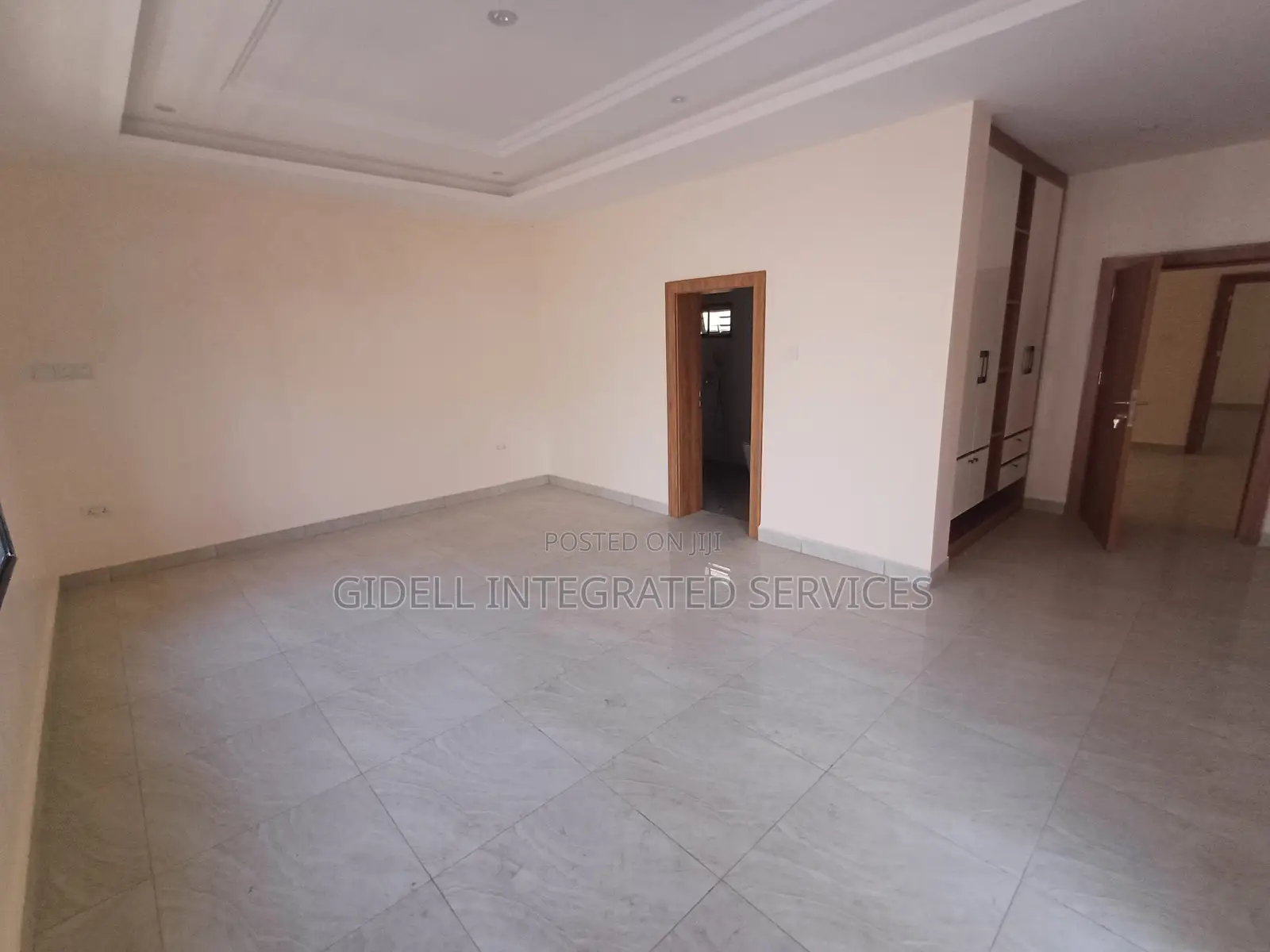 5bdrm Townhouse / Terrace in Wuye for rent in Wuye