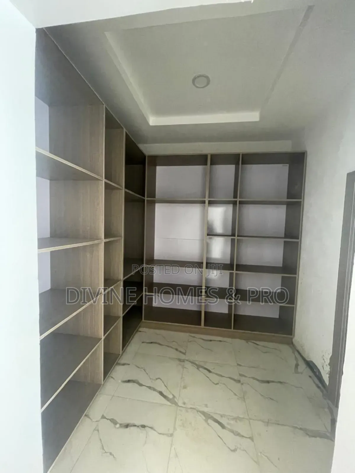 4bdrm Duplex in Mabushi for rent in Mabushi