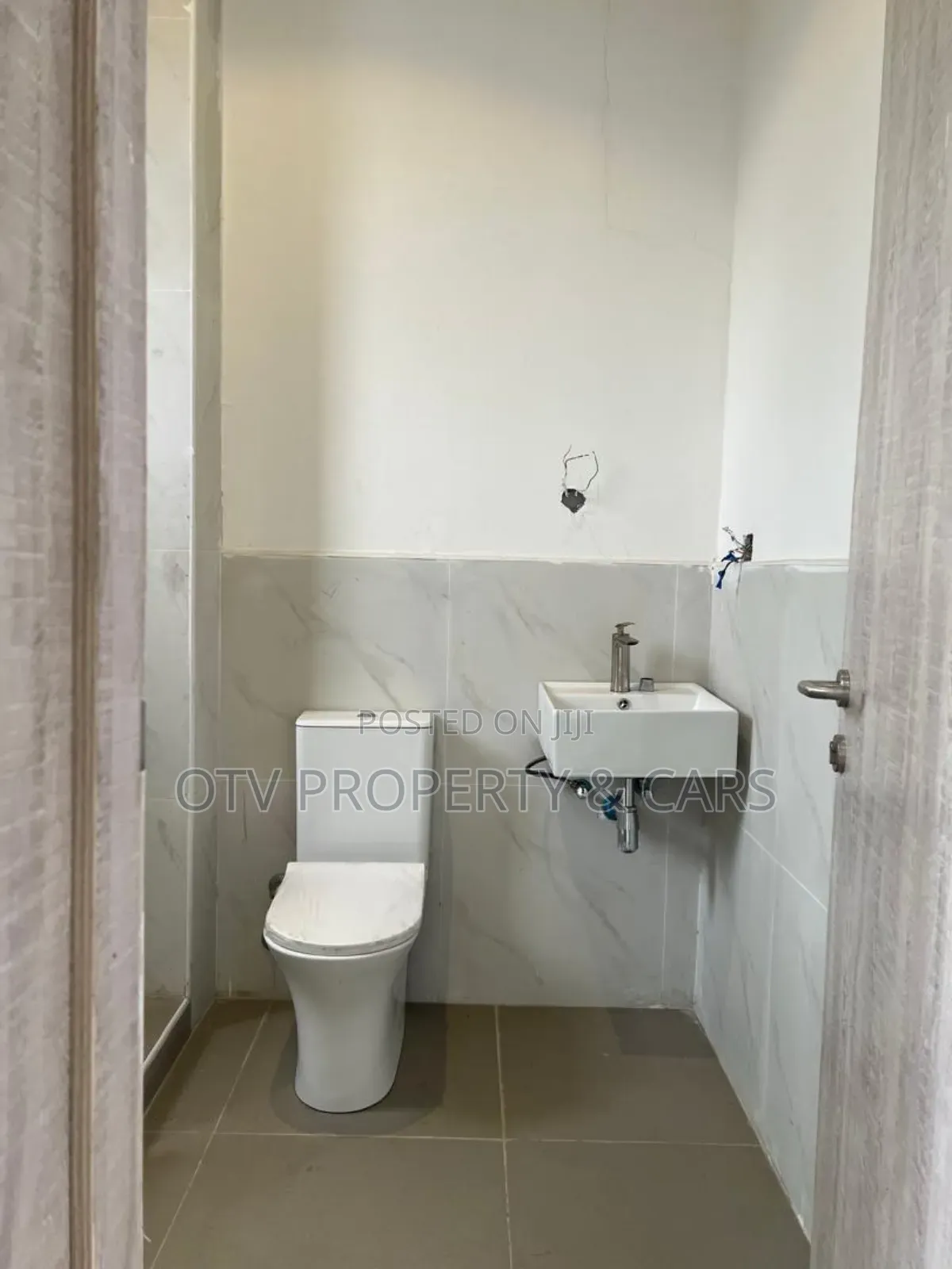 Furnished 2bdrm Apartment in Main Lekki Phase 1 for sale in Lekki Phase 1