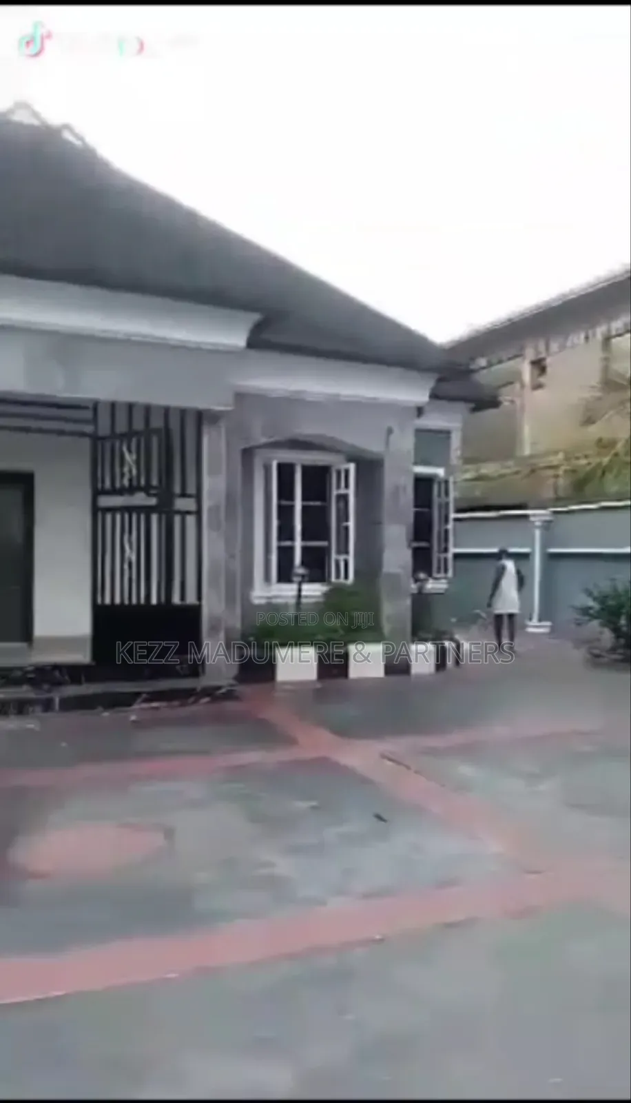 3bdrm Bungalow in Omachi Estate, for sale in Port-Harcourt
