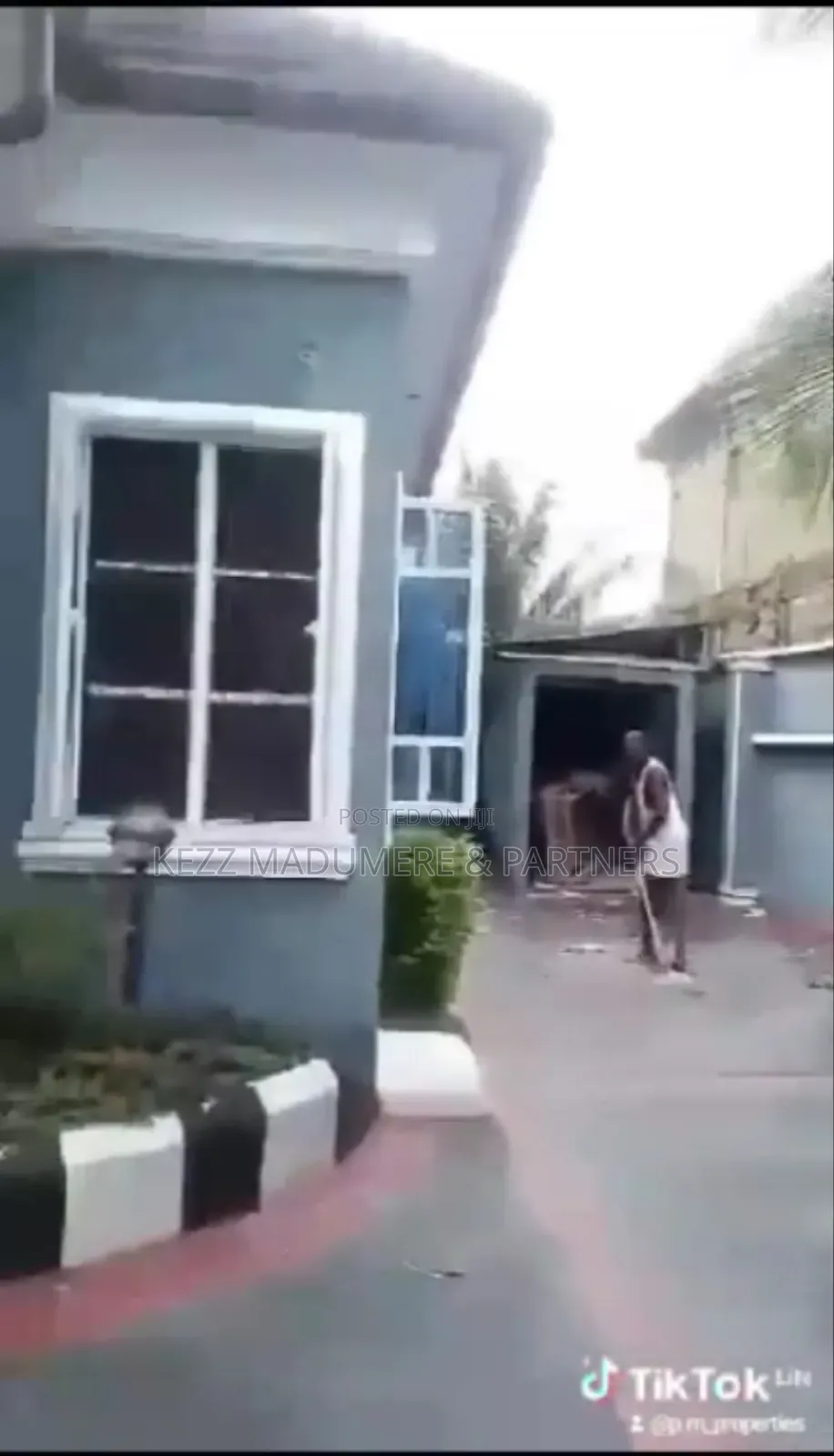 3bdrm Bungalow in Omachi Estate, for sale in Port-Harcourt