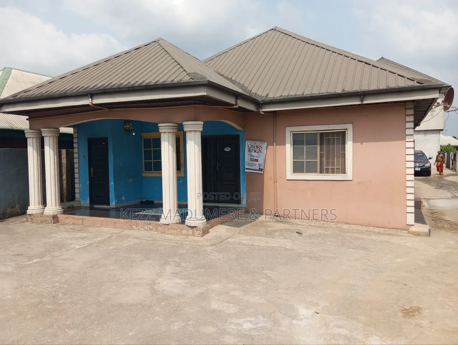 3bdrm Bungalow in Off Road 1, Freedom, Port-Harcourt for sale in Port-Harcourt