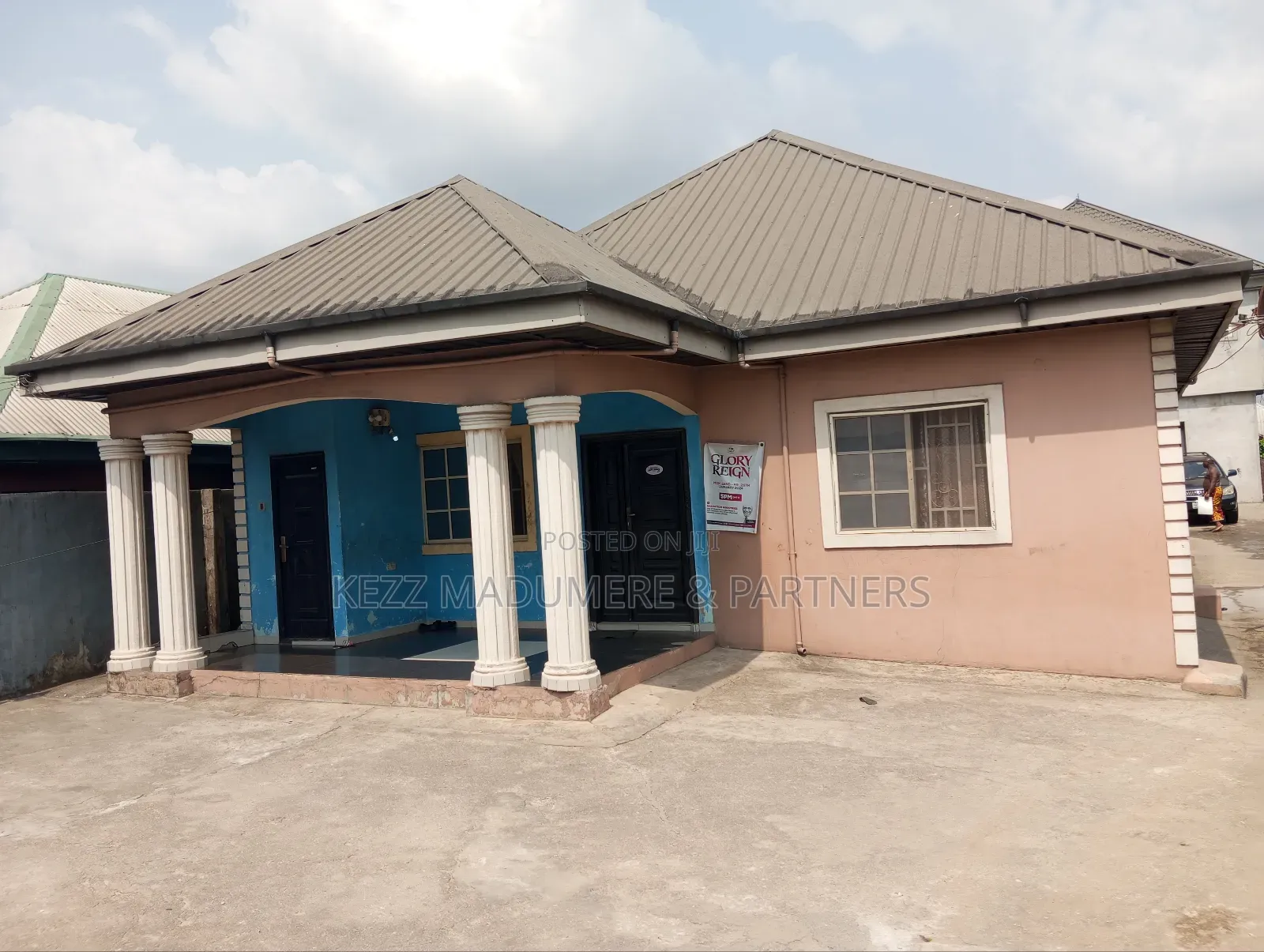 3bdrm Bungalow in Off Road 1, Freedom, Port-Harcourt for sale in Port-Harcourt