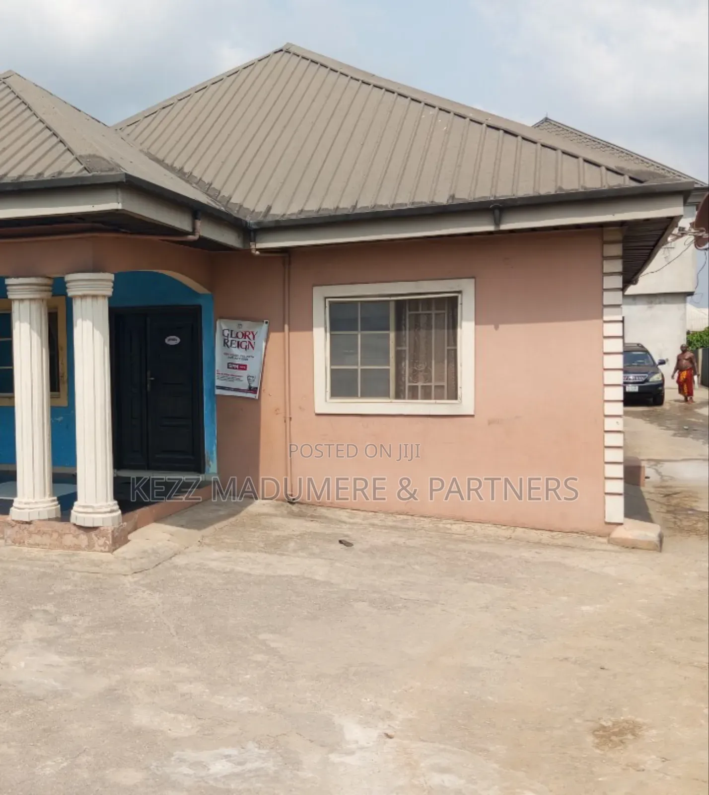3bdrm Bungalow in Off Road 1, Freedom, Port-Harcourt for sale in Port-Harcourt