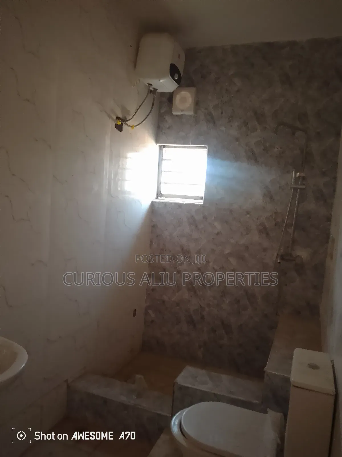 3bdrm Block of Flats in Salis Court, Jabi for rent in Jabi