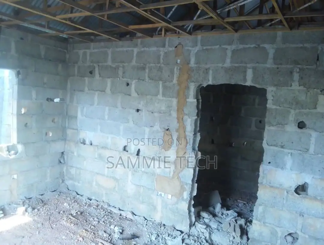 6bdrm Apartment in Ikorodu for sale in Ikorodu