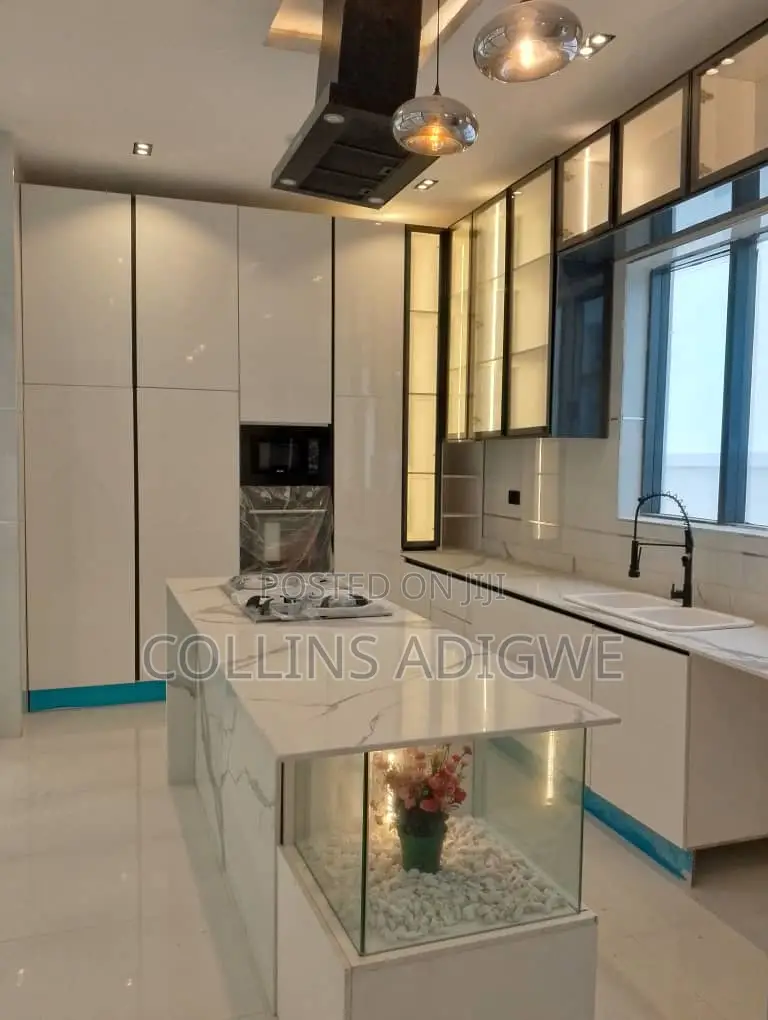 5bdrm Duplex in Osapa Lekki Phase 1 for sale in Osapa london