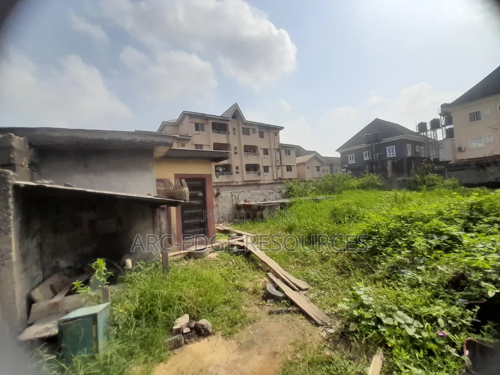 Full Plot in an Estate in Ago Palace
