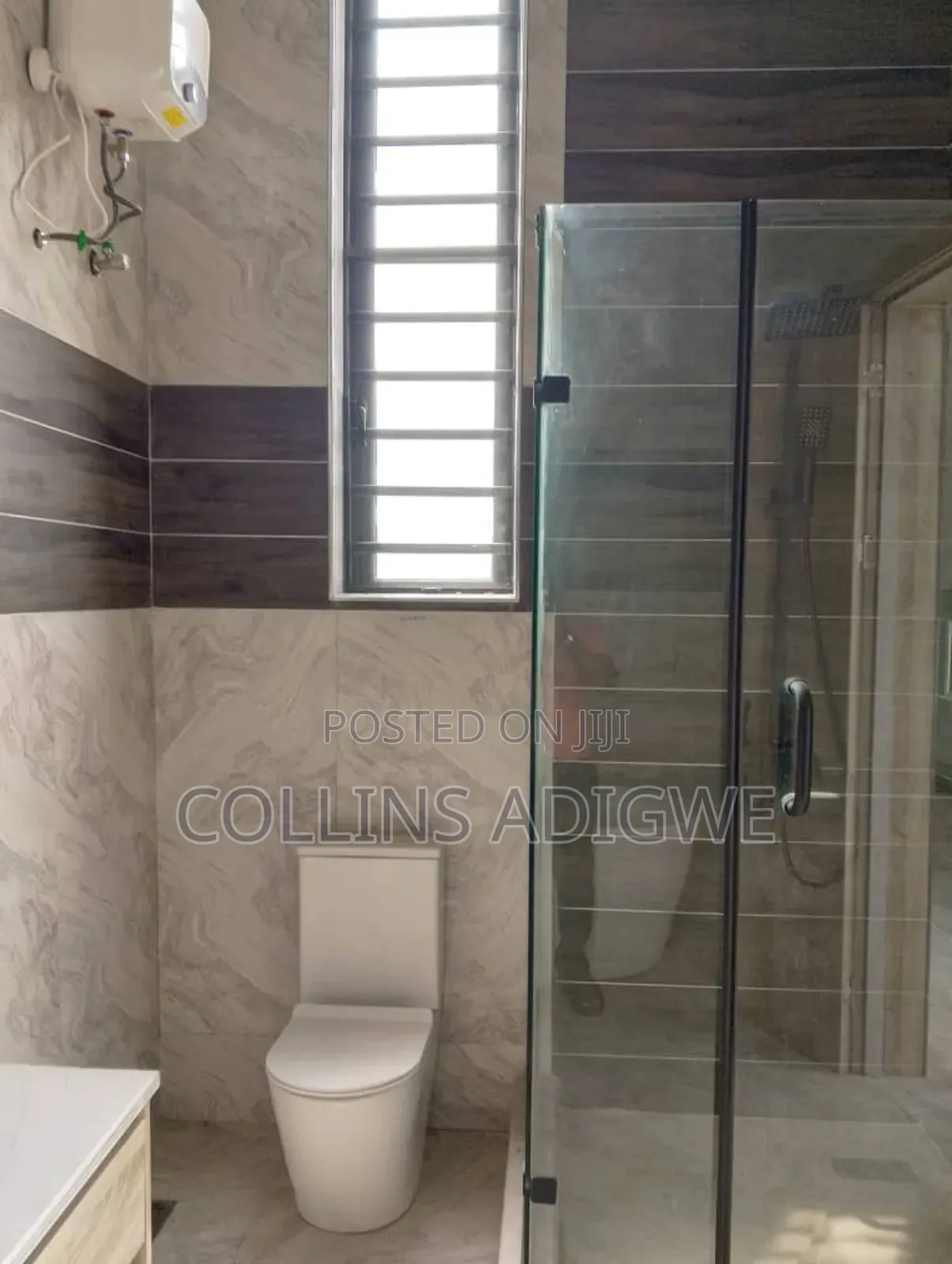 4bdrm Duplex in Chevron for rent in Chevron