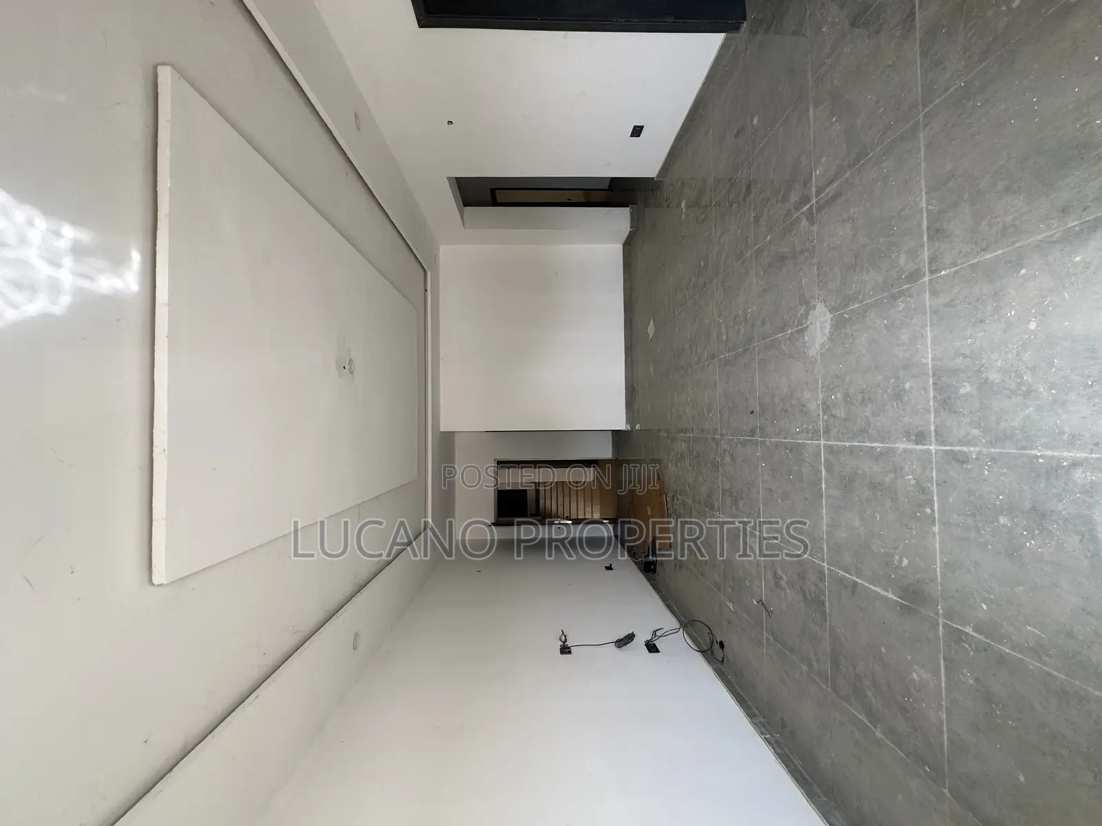 3bdrm Block of Flats in River Park Estate, Lugbe District for sale in Lugbe District