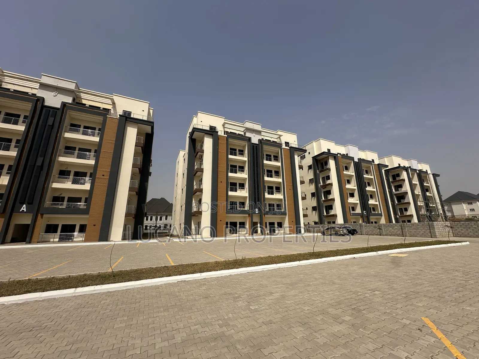 3bdrm Block of Flats in River Park Estate, Lugbe District for sale in Lugbe District