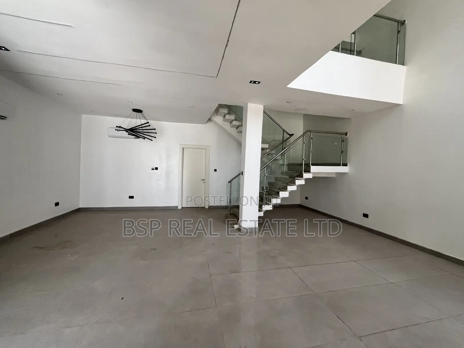4bdrm Townhouse/Terrace in Jahi for sale in Jahi