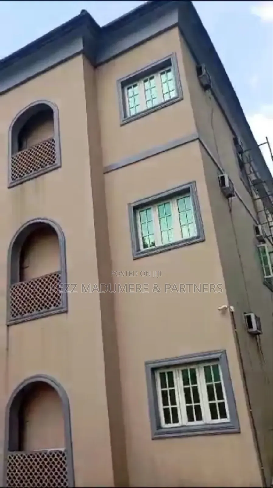 For Sale: 60 Rooms Hotel in New Gra, Port Harcourt in Port-Harcourt