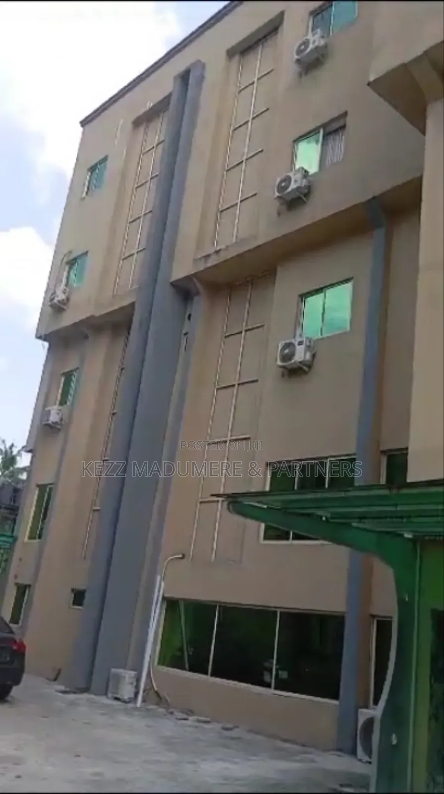 For Sale: 60 Rooms Hotel in New Gra, Port Harcourt in Port-Harcourt