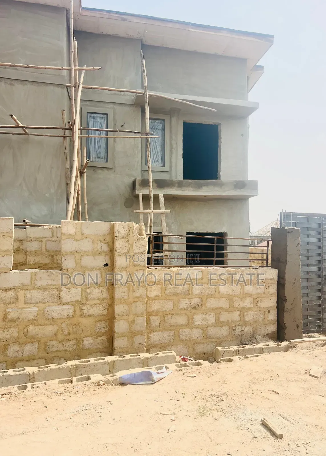 5bdrm Duplex In Eleyele Estate For Sale in Eleyele