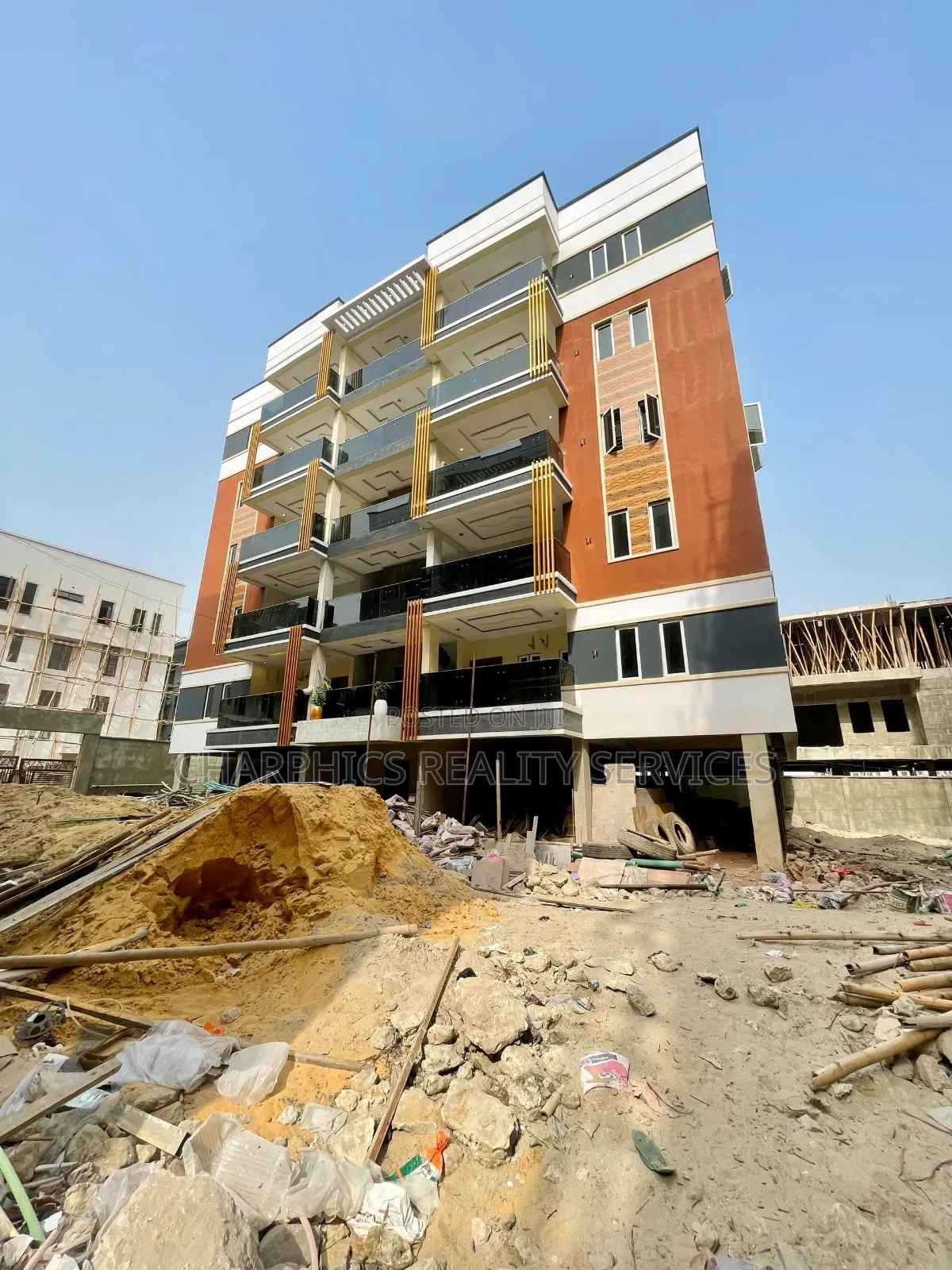 2bdrm Apartment in Lekki Phase 1 for sale in Lekki Phase 1