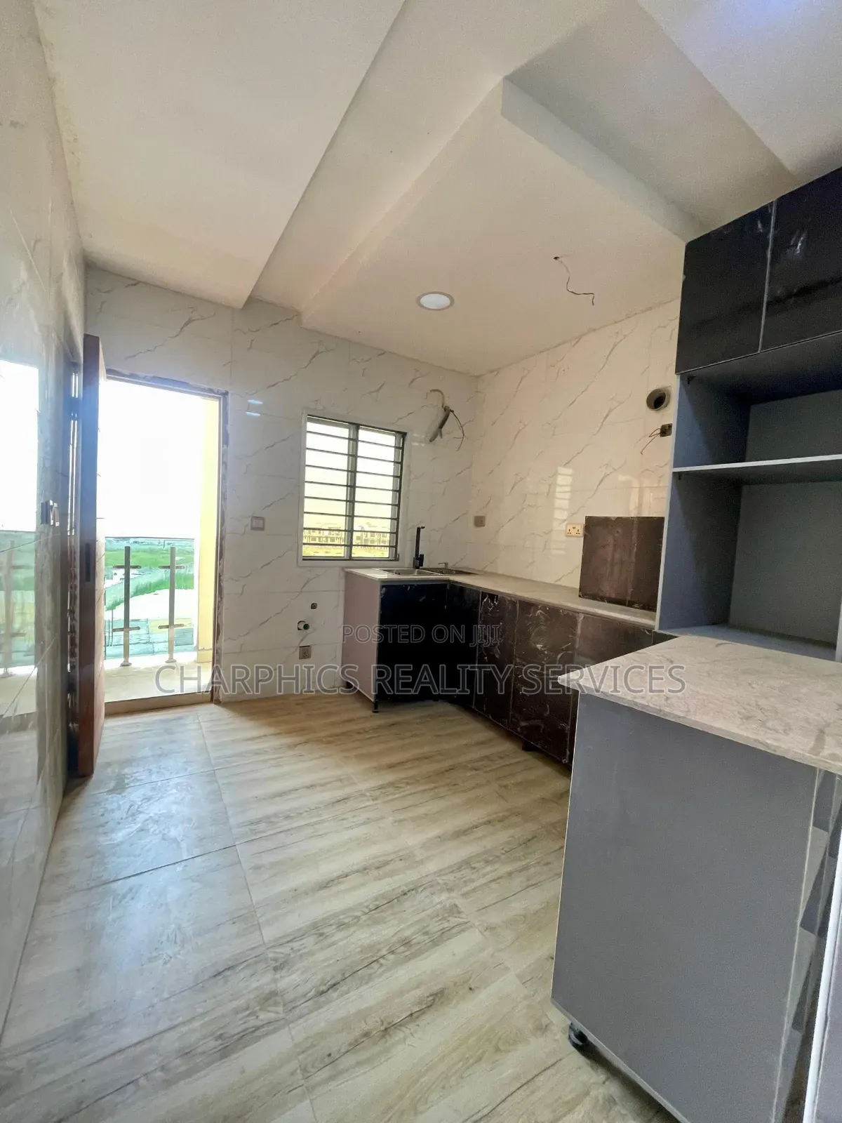 2bdrm Apartment in Lekki Phase 1 for sale in Lekki Phase 1