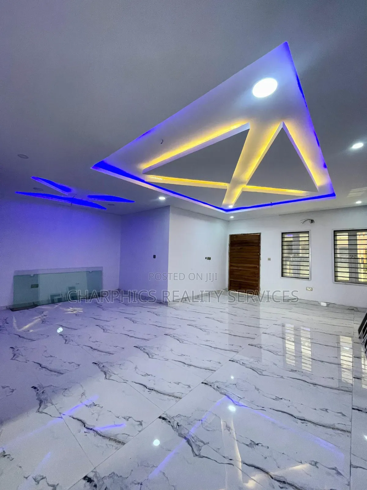 2bdrm Apartment in Lekki Phase 1 for sale in Lekki Phase 1