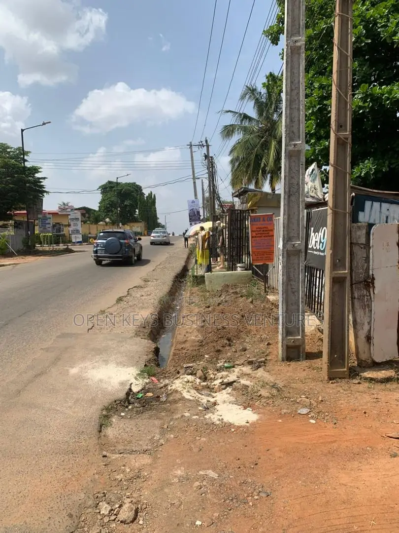 1900sqm Commercial Land in Bodija