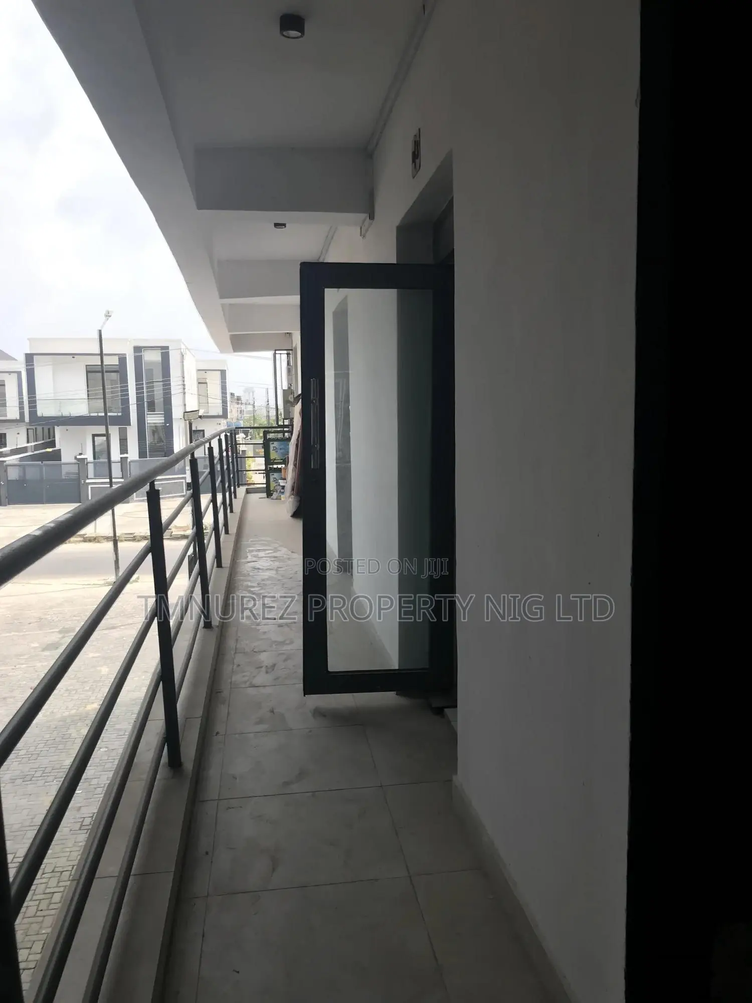 Shop for Rent at Ologolo 20 SQM in Ologolo