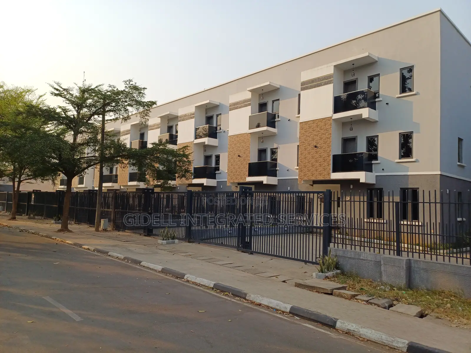 4bdrm Townhouse/Terrace in Zone 7 / Wuse for sale in Zone 7 / Wuse