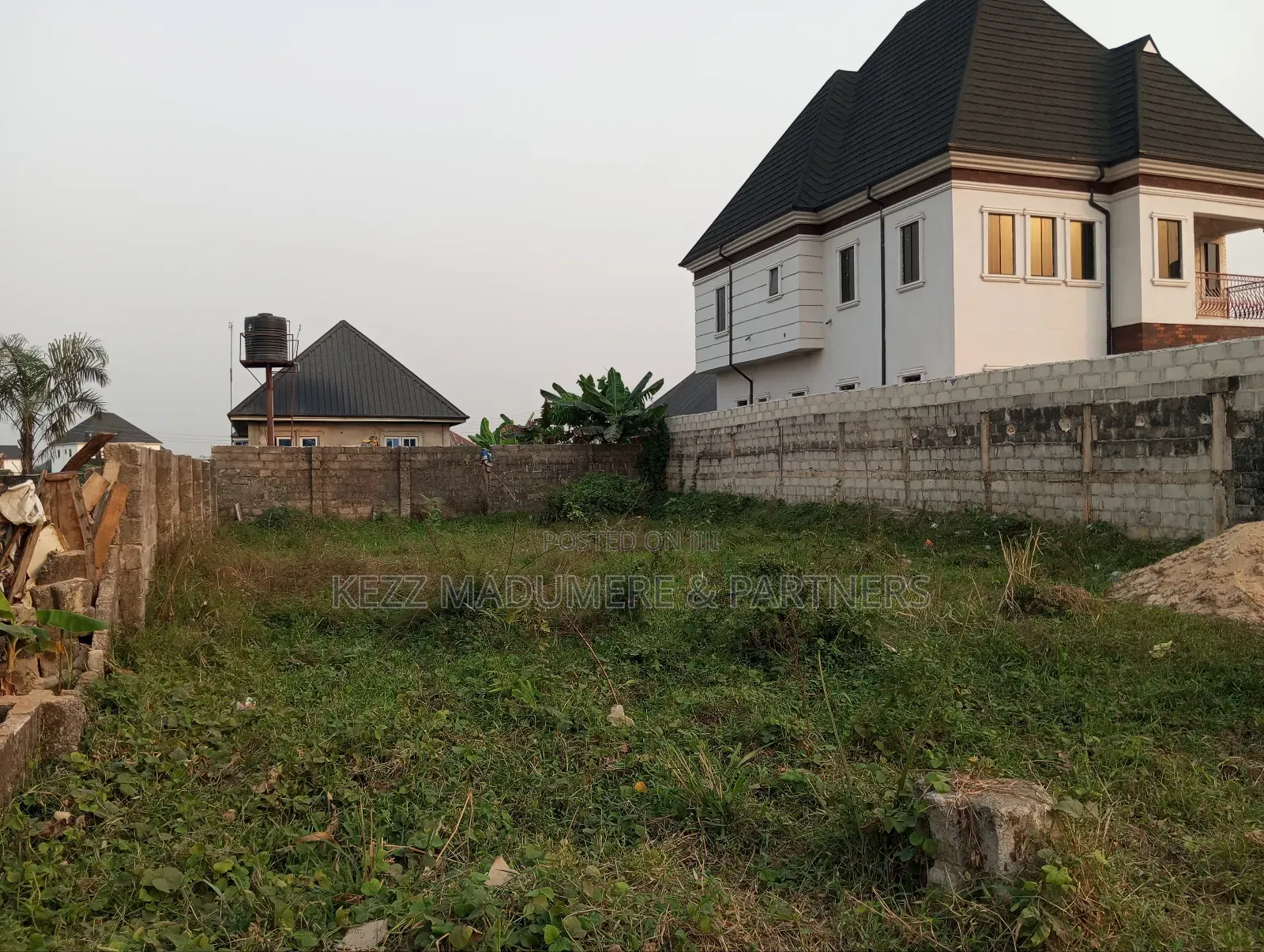 For Sale : 1 Plot at Road 2, Royal Estate , Sars Road , Ph in Port-Harcourt