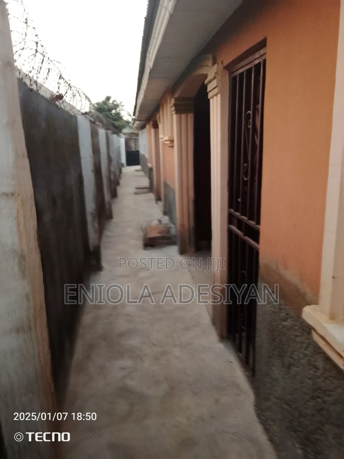 Furnished 1bdrm Block of Flats in Cashew Estate, Igbogbo for rent in Igbogbo