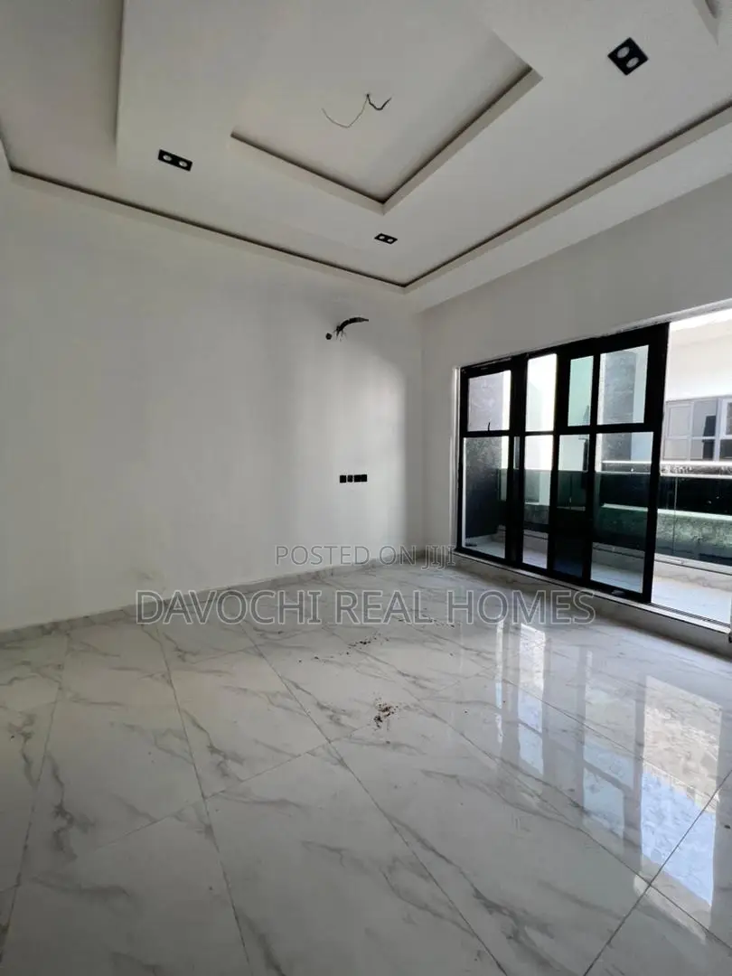 Furnished 4bdrm Duplex in Ikota, Lekki for sale in Ikota