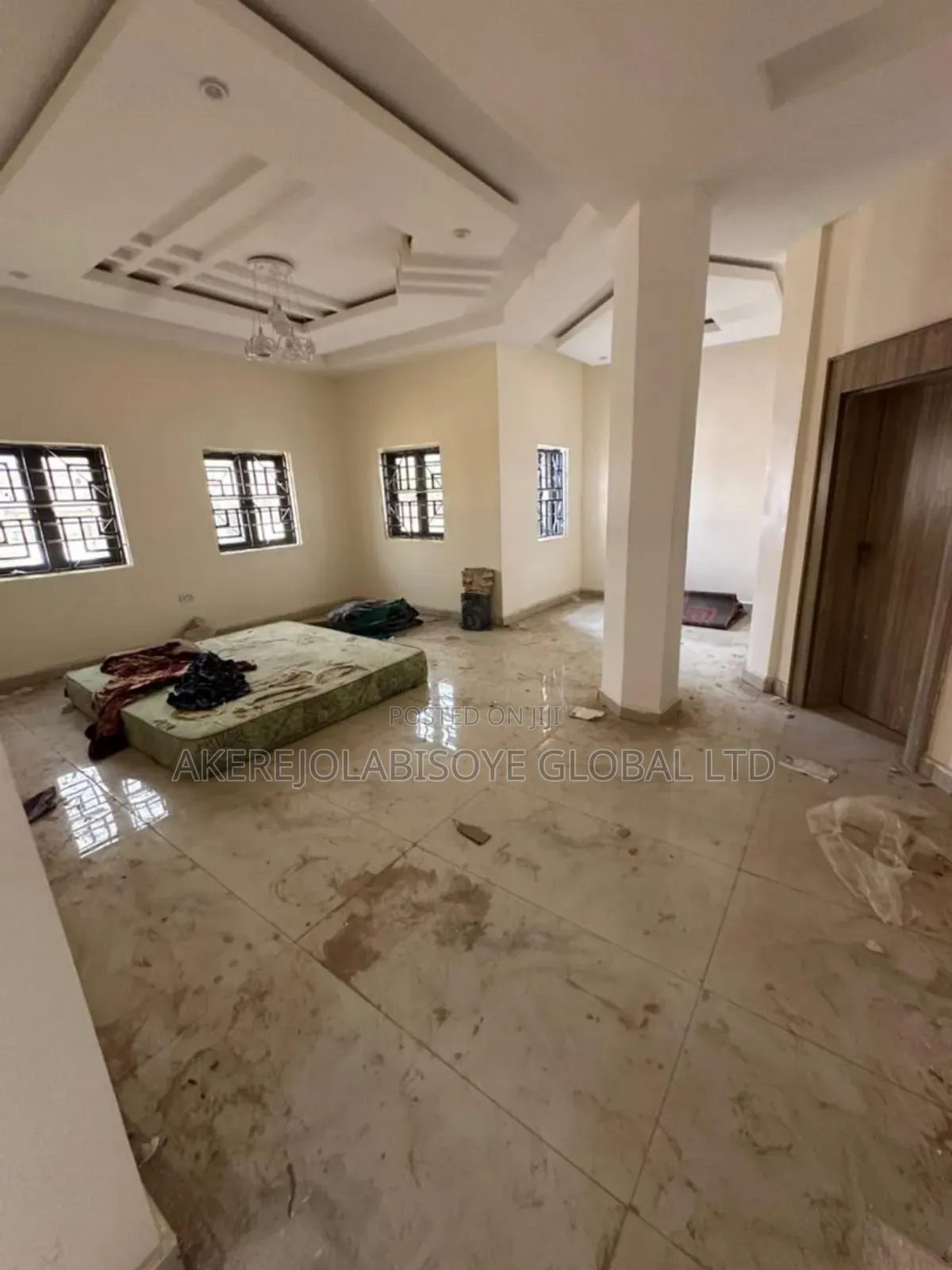 4bdrm Townhouse/Terrace in Lifecamp Junction for sale in Life Camp