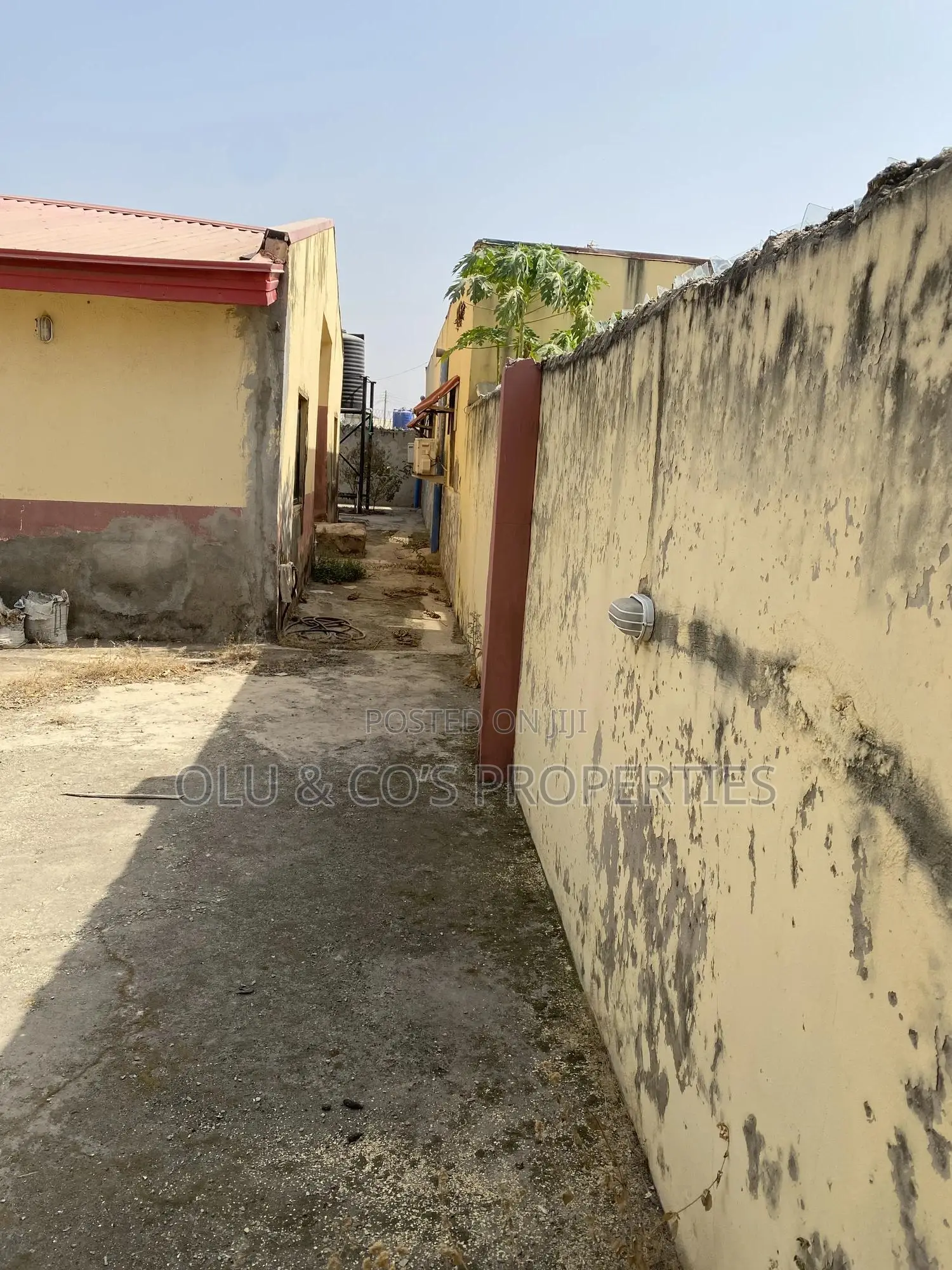 3bdrm Bungalow in Aco Amac Estate, Lugbe District for sale in Lugbe District