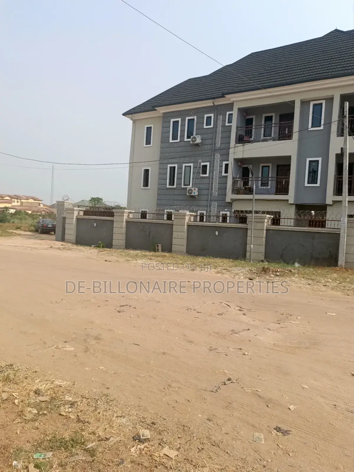 3bdrm Block of Flats in New Owerri for sale in Owerri