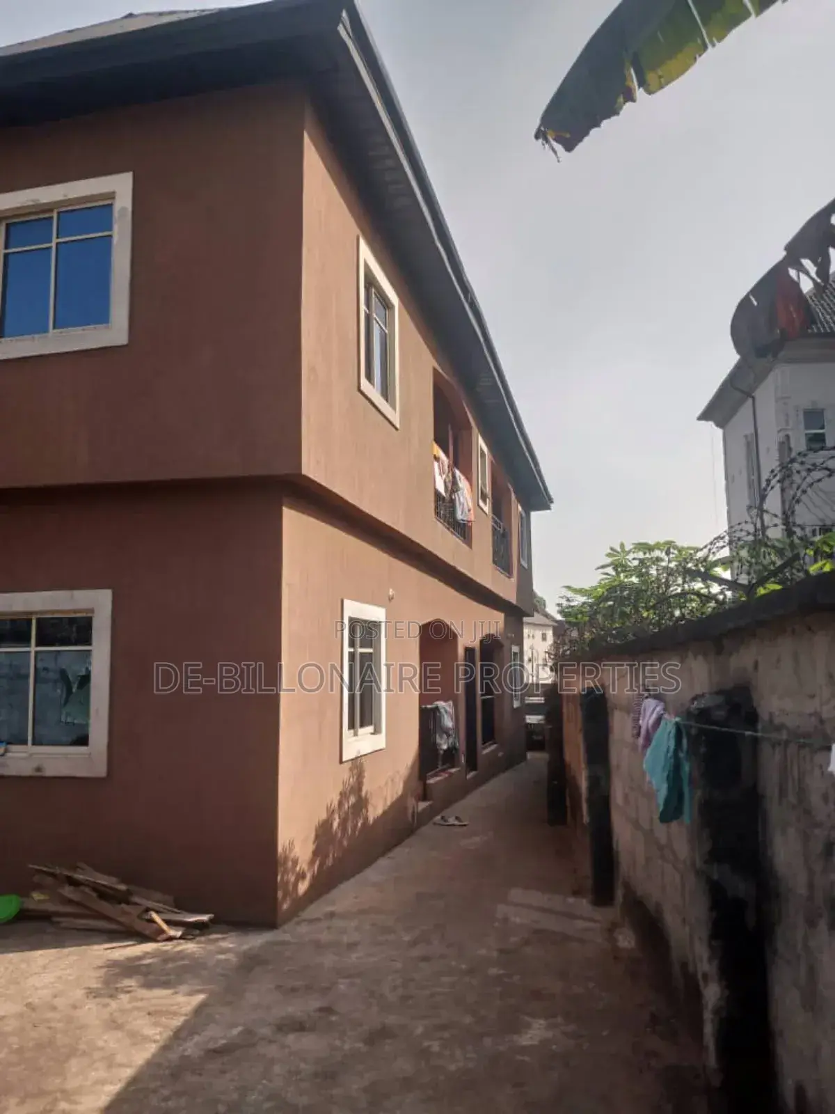 3bdrm Block of Flats in Road Safety, Owerri for sale in Owerri