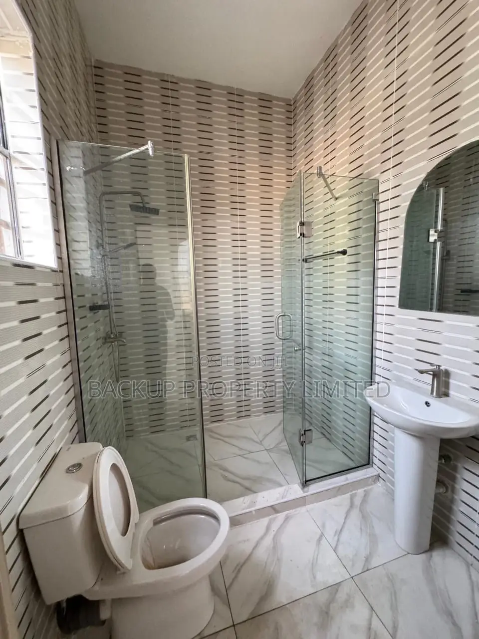 4bdrm Duplex in Vgc, Lekki Phase 1 for sale in Lekki Phase 1