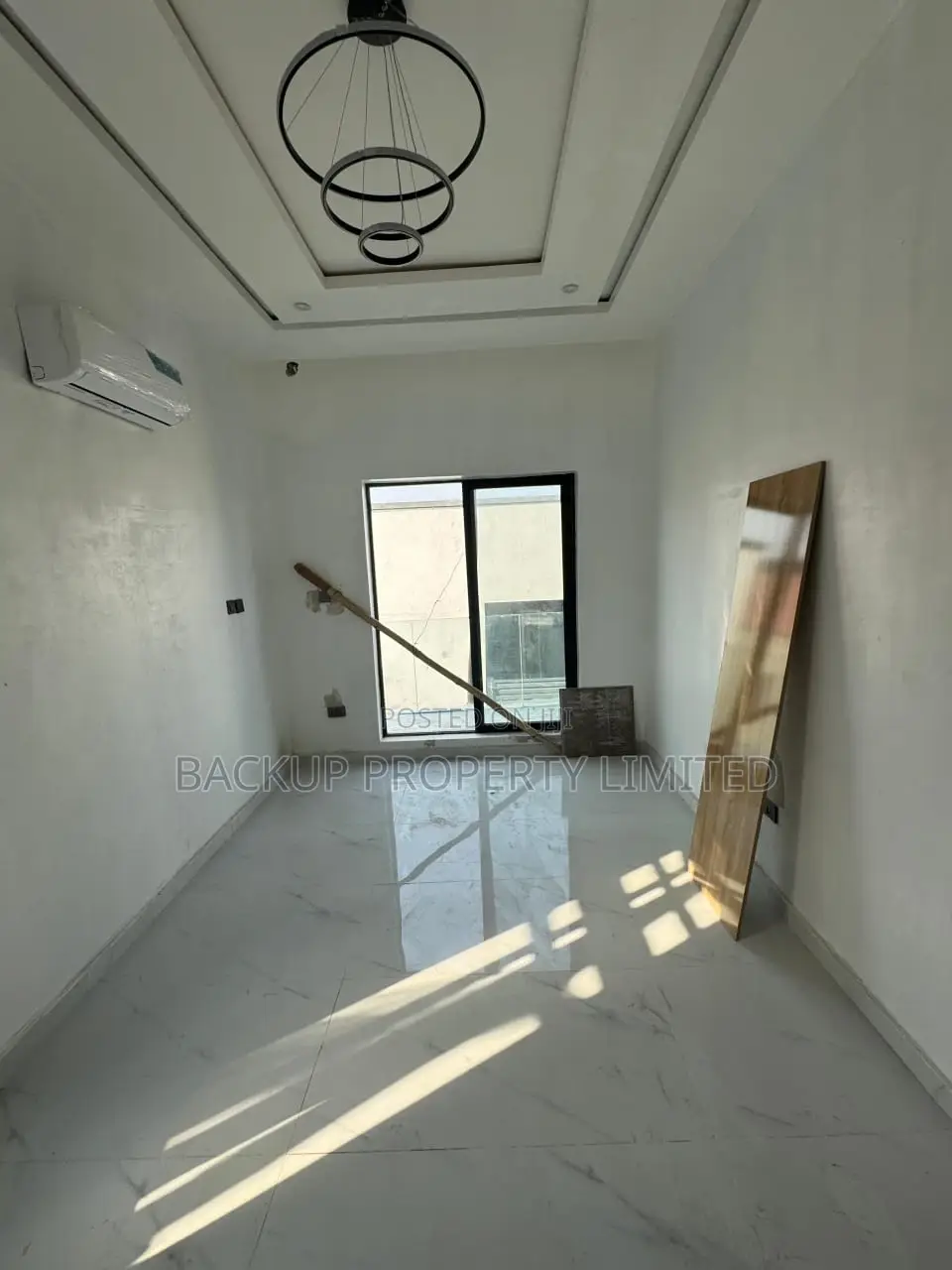 2bdrm Apartment in Ikate for sale in Ikate