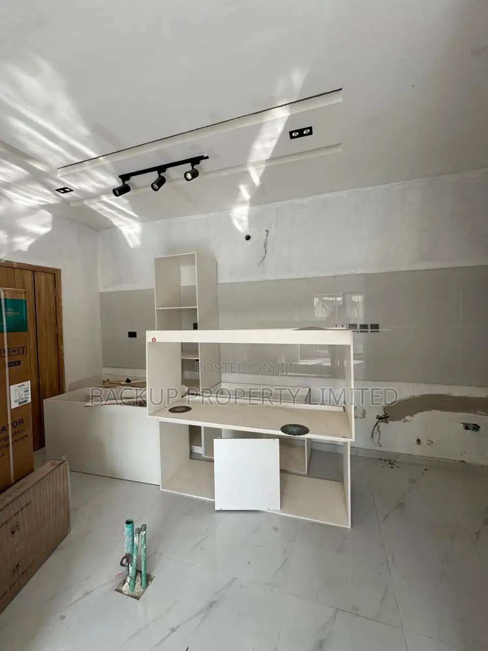 2bdrm Apartment in Ikate for sale in Ikate