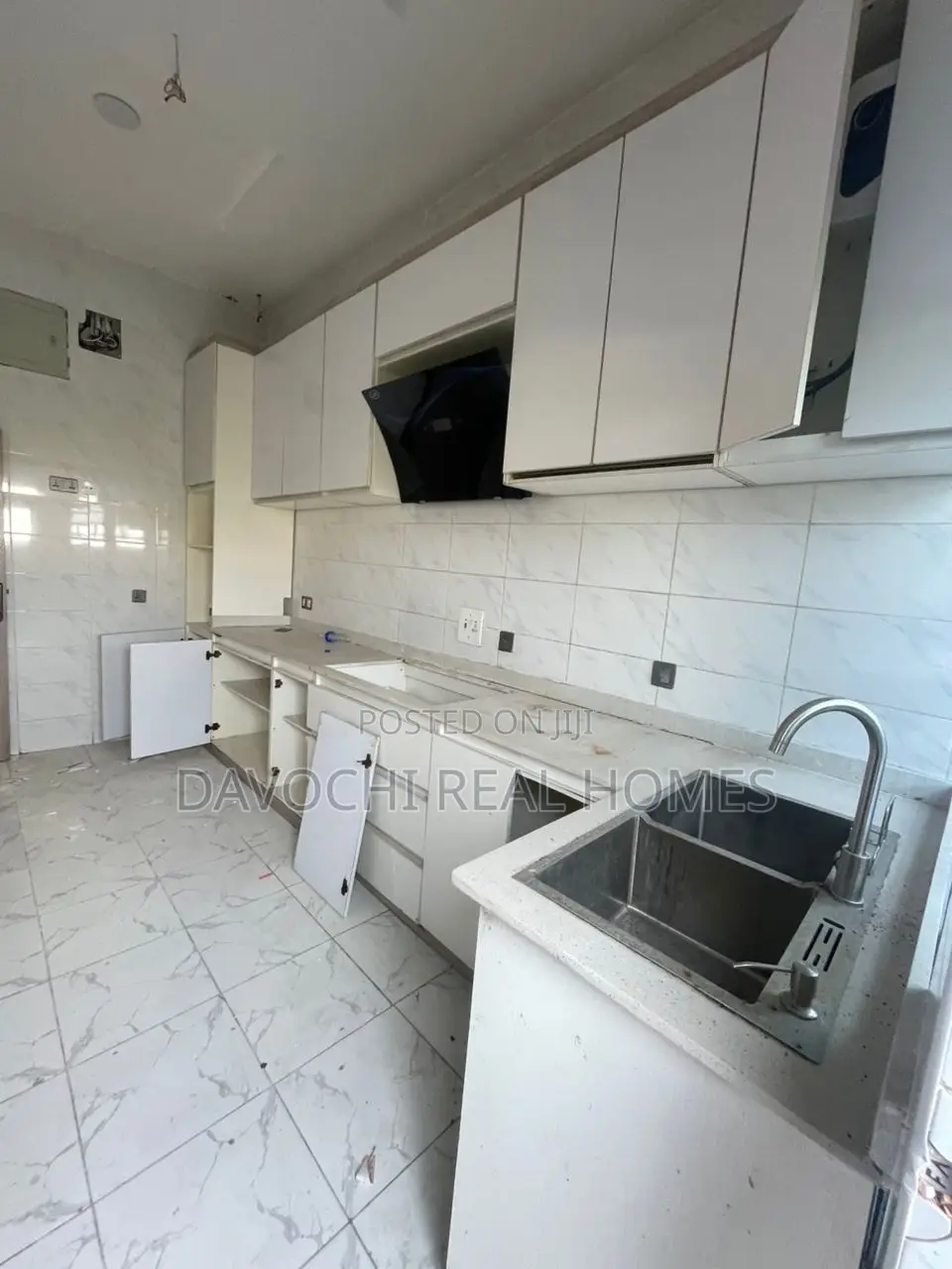4bdrm Duplex in Ikota, Lekki for rent in Ikota